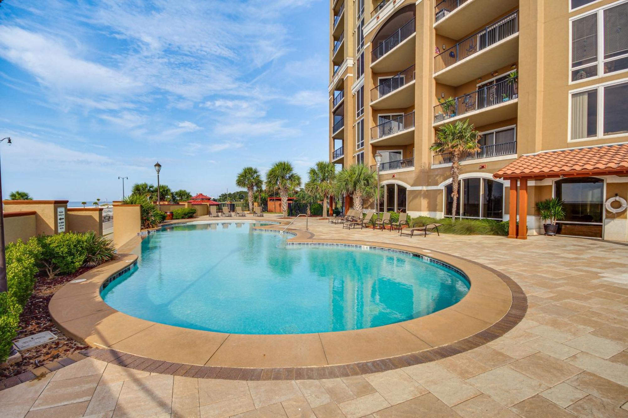 Sleek Gulfport Condo With Ocean Views And Pool Access! المظهر الخارجي الصورة