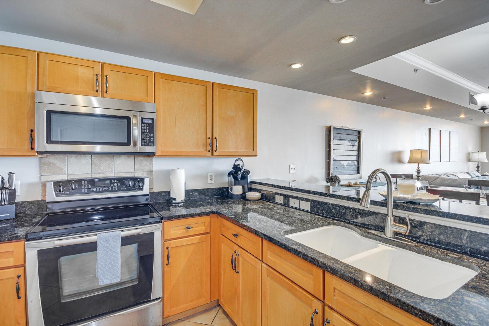 Sleek Gulfport Condo With Ocean Views And Pool Access! المظهر الخارجي الصورة